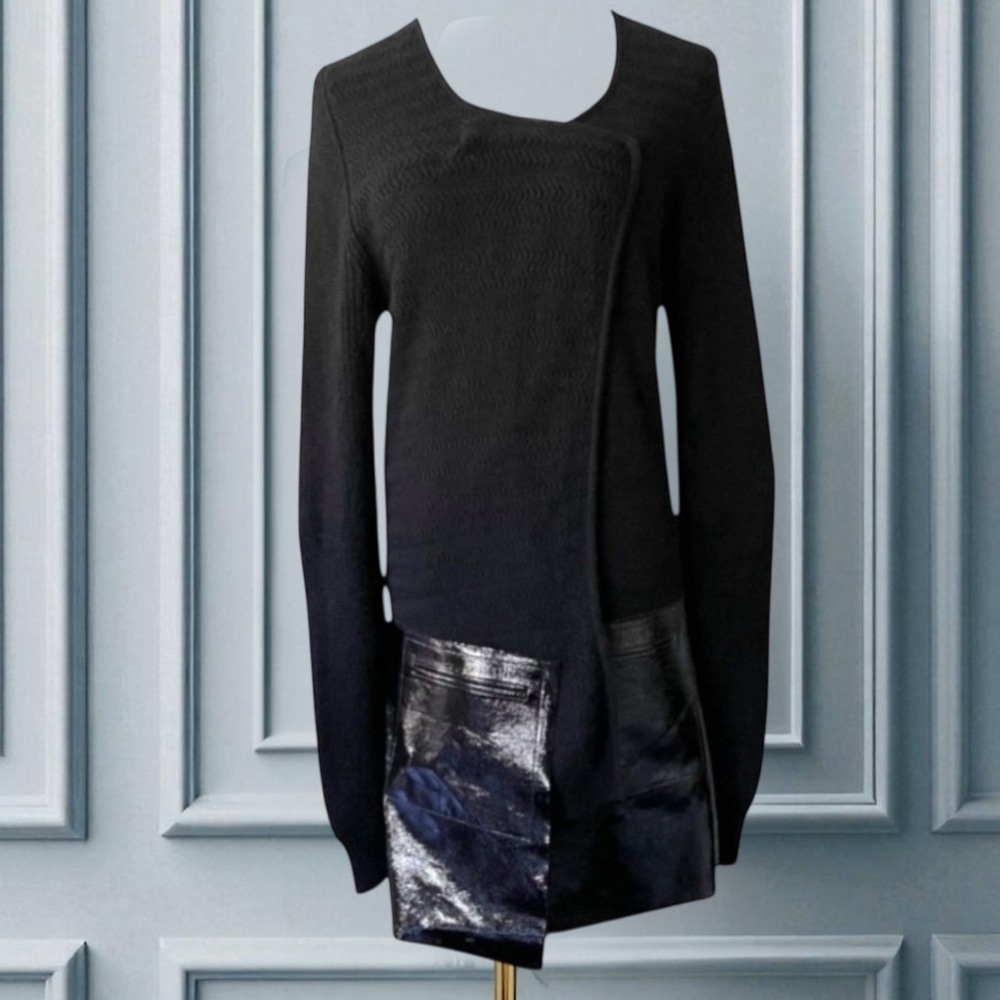 FENDI Alpaca Camel Wool Blend 2 pocket Black Sweater Size 44